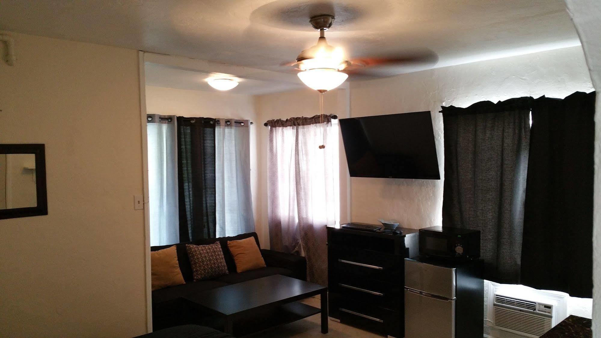Stay Inn Dania Beach Extérieur photo